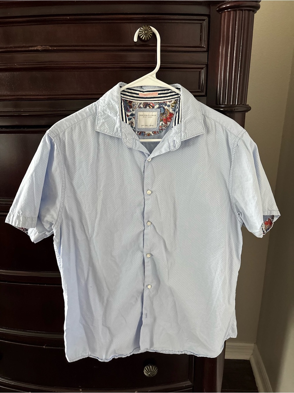 Denim & Flower Light Blue Short-Sleeve Button-Down Shirt